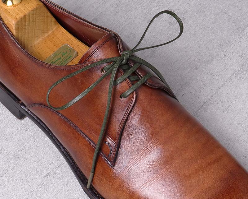 革靴用のカーキ・グリーンの靴紐